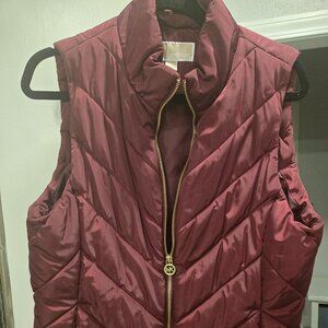 Michael Kors maroon vest Size L